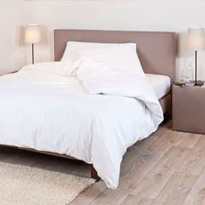 Schöne Bettwäsche aus Satin - weiß 155x220