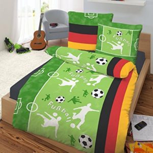 Hübsche Bettwäsche aus Biber - Fußball grün 135x200 von