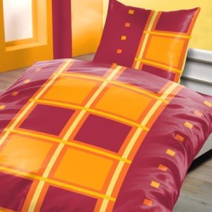 Schöne Bettwäsche aus Biber - rot 135x200 von Schlummerland
