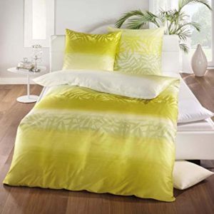 Traumhafte Bettwäsche aus Satin - grün 135x200 von Kaeppel