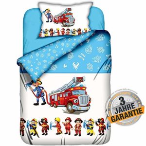 Feuerwehr-Bettwäsche für Kinder aus Biber - blau-weiß 100x135 von Aminata Kids